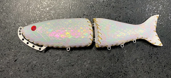 Manifold Hard Body Patino Yugo Frame Glidebait